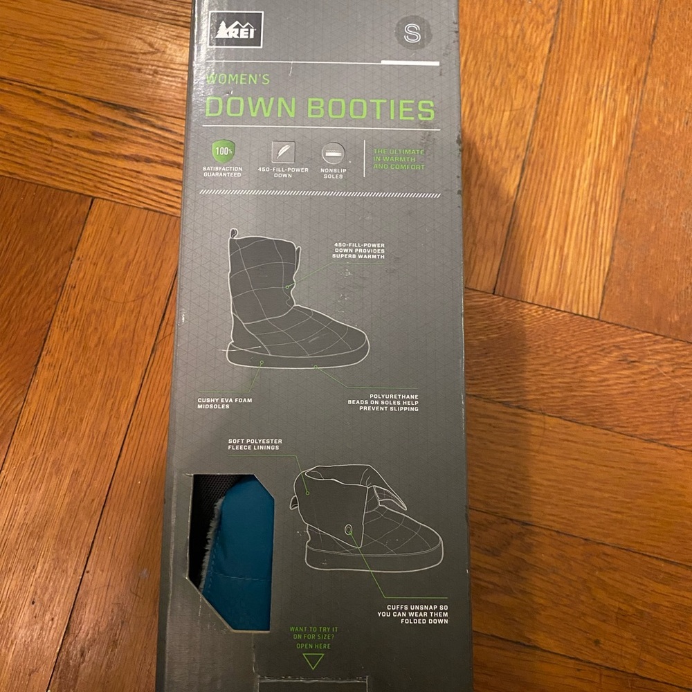 NWT REI Teal Down Booties Sz Small